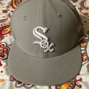 New Era Chicago White Sox Gray Snapback Hat